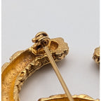 Chanel Brooch CC Logo Lava Gold Vintage — view 5