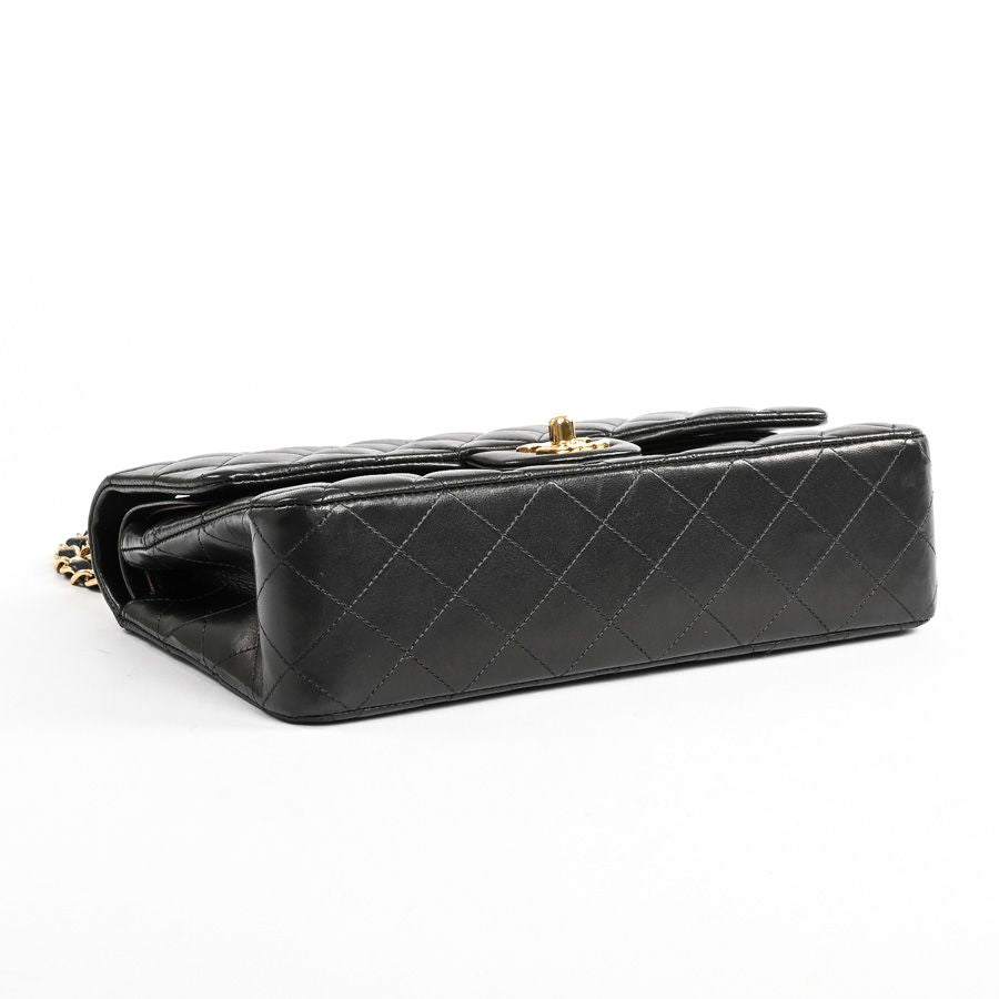 Chanel Shoulder Bag 11.12 Classic — view 5