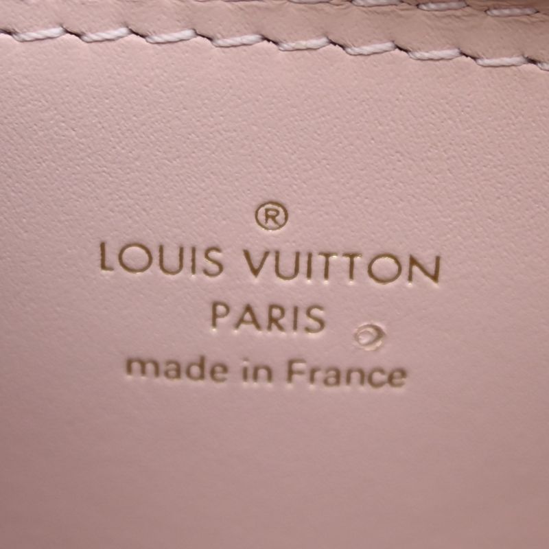 Louis Vuitton Shoulder — view 8