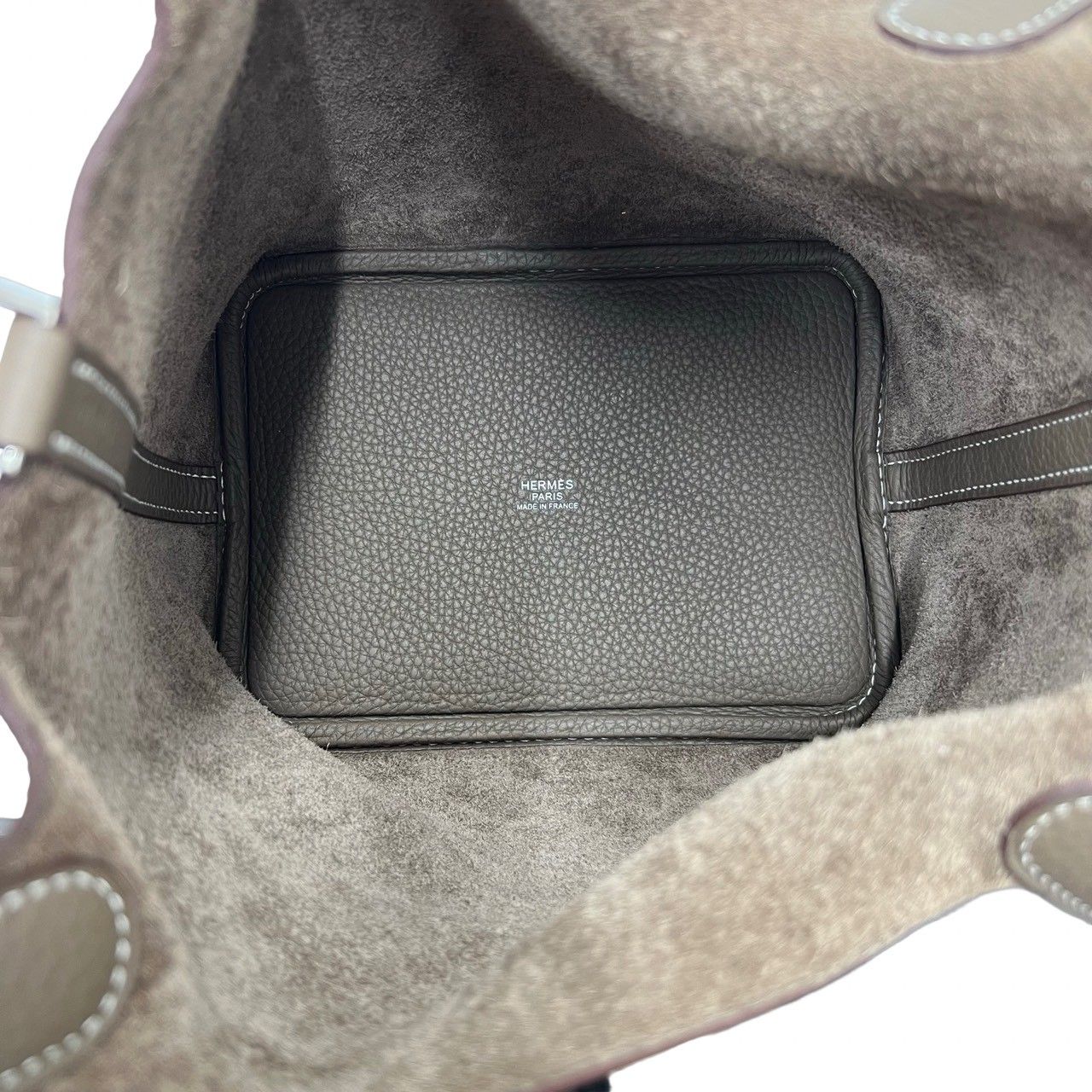 Hermes Box Picotin Lock PM Taurillon Clemence Leather Handbag Etoupe — view 9