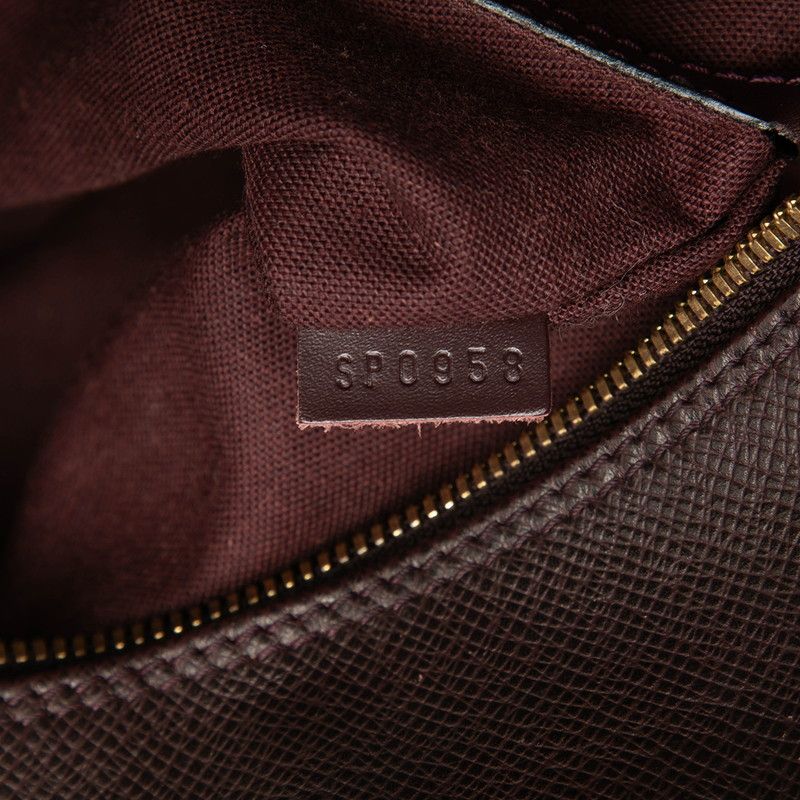 Louis Vuitton Taiga Reporter PM Crossbody Shoulder Bag Acajou Wine Red Leather