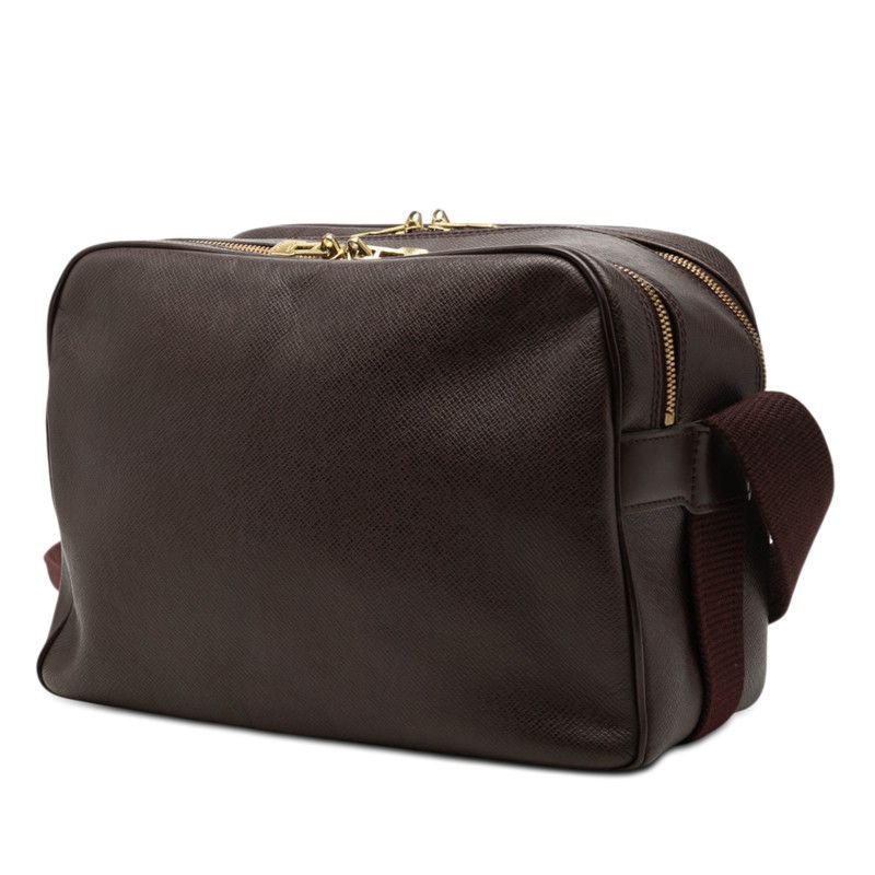 Louis Vuitton Taiga Reporter PM Crossbody Shoulder Bag Acajou Wine Red Leather