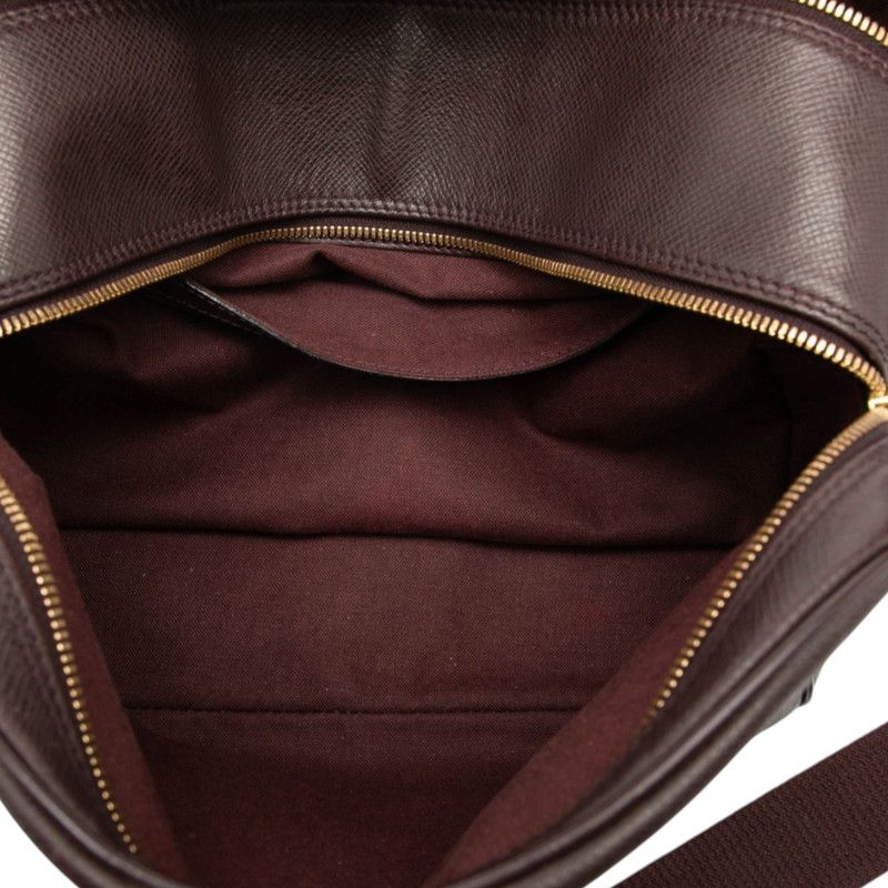 Louis Vuitton Taiga Reporter PM Crossbody Shoulder Bag Acajou Wine Red Leather