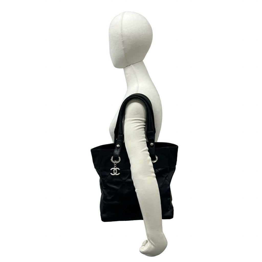 Chanel Card with No 19 Paris Biarritz PM Leather Tote Shoulder Bag Black — view 2
