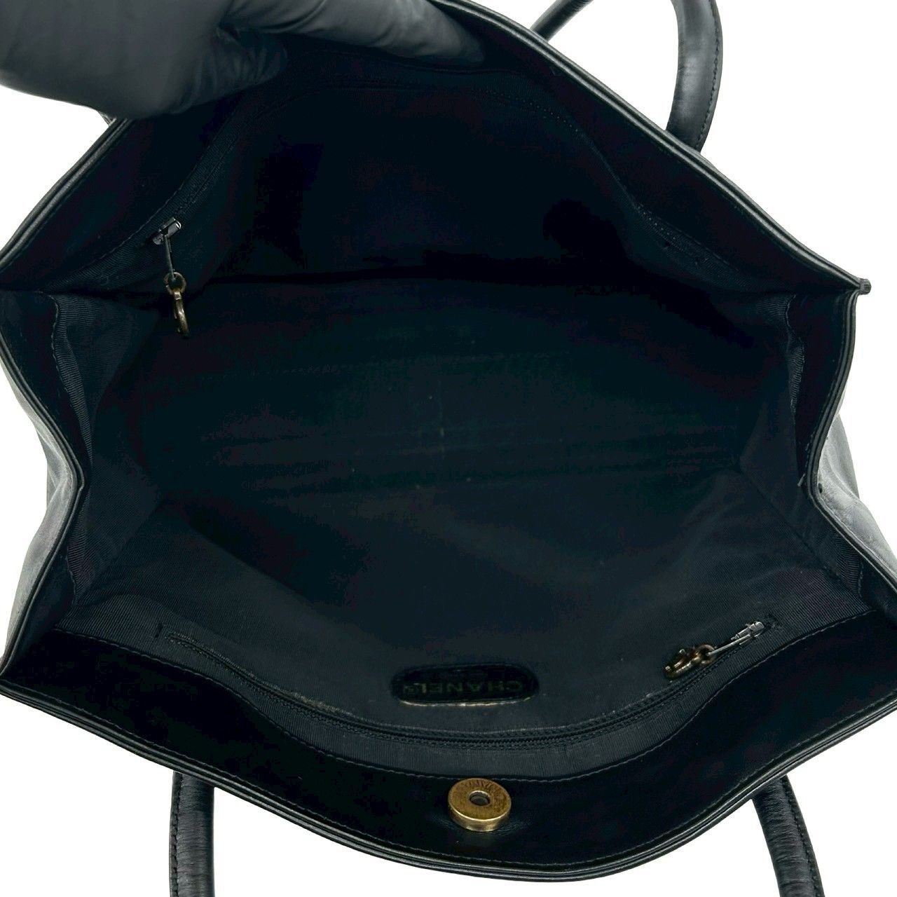 Chanel No 5 Vintage CC Logo Lambskin Leather Tote Black — view 9