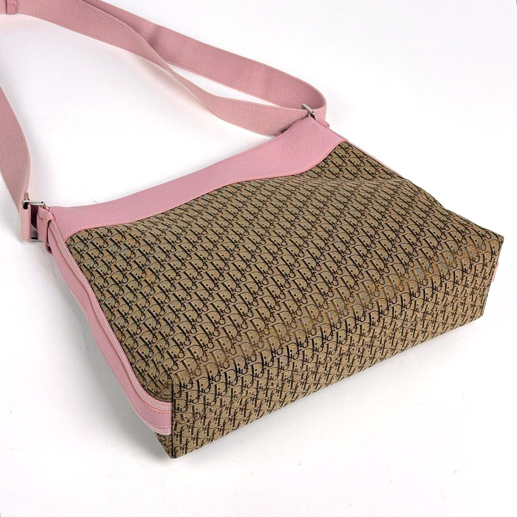 Dior Street Chic Shoulder Bag Trotter Pattern Canvas Beige Pink — view 2
