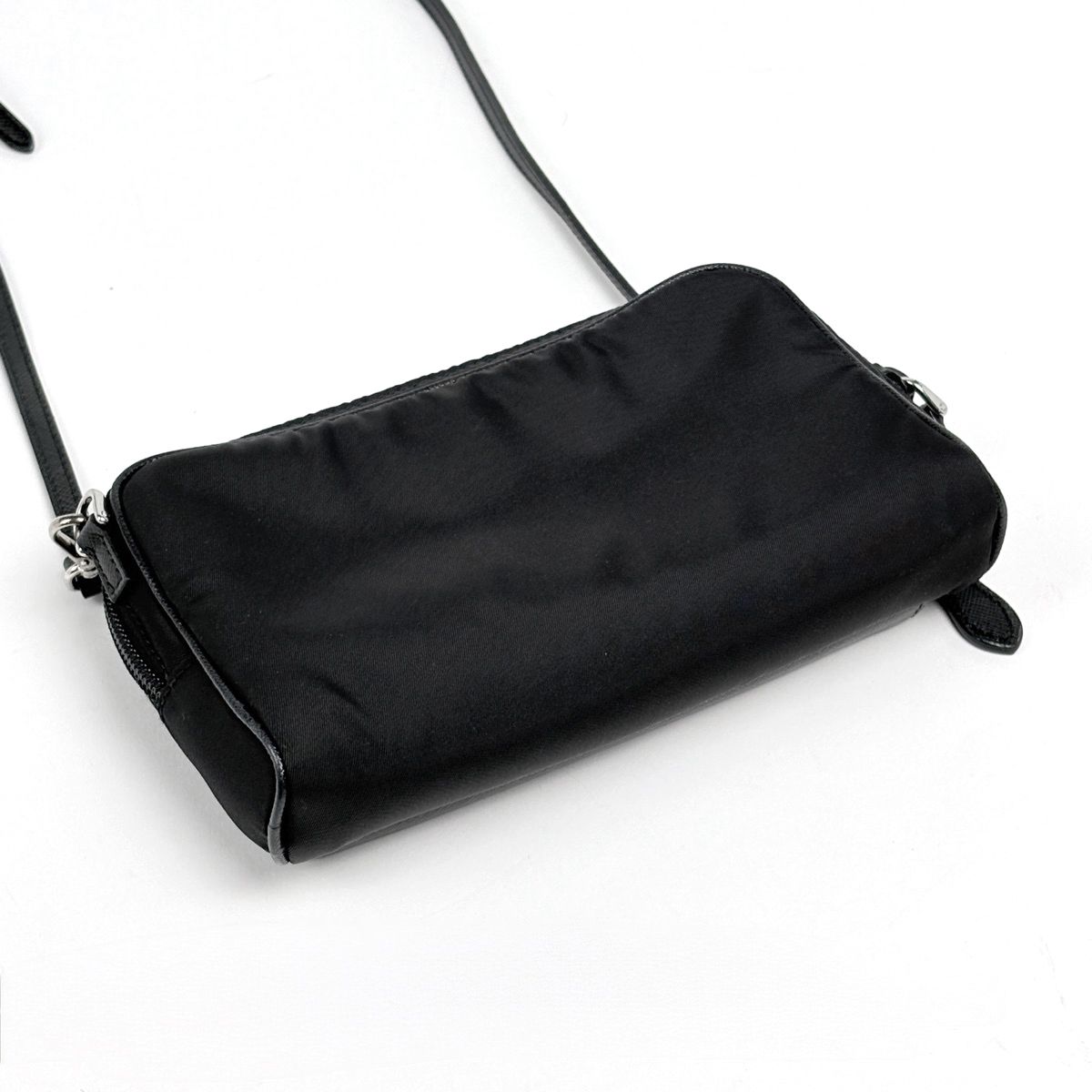 Prada Shoulder Bag Pochette Nylon Nero — view 2