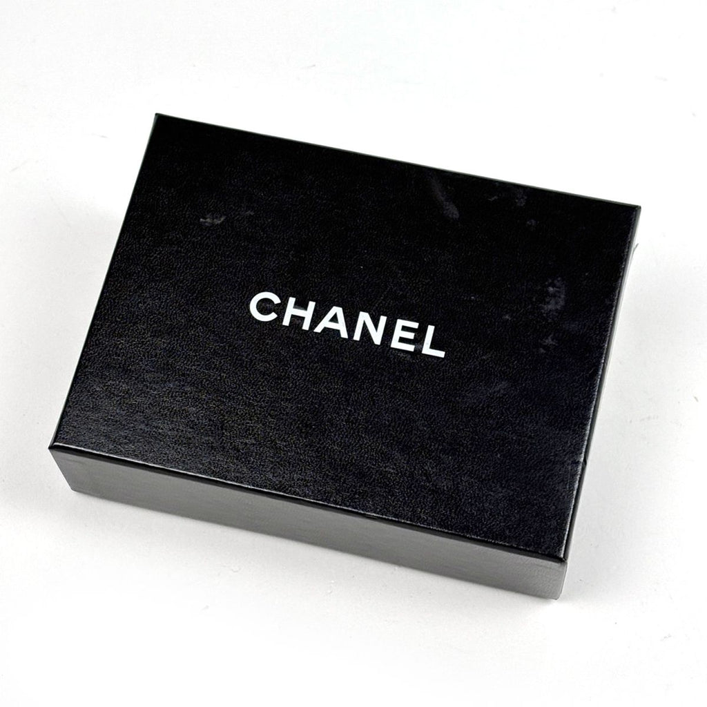 Chanel CC Logo Belt 97 Leather Black — view 5