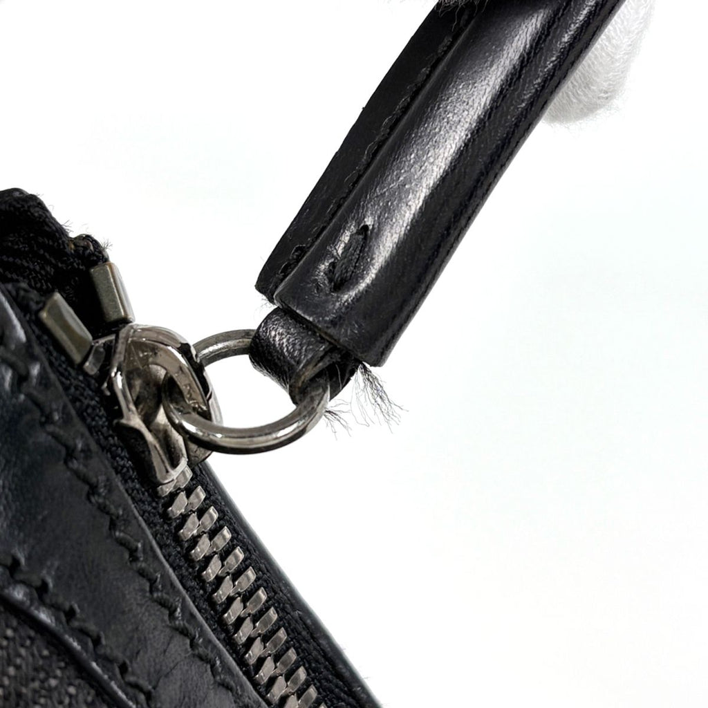 Gucci GG Pattern Shoulder Bag Canvas Black — view 5