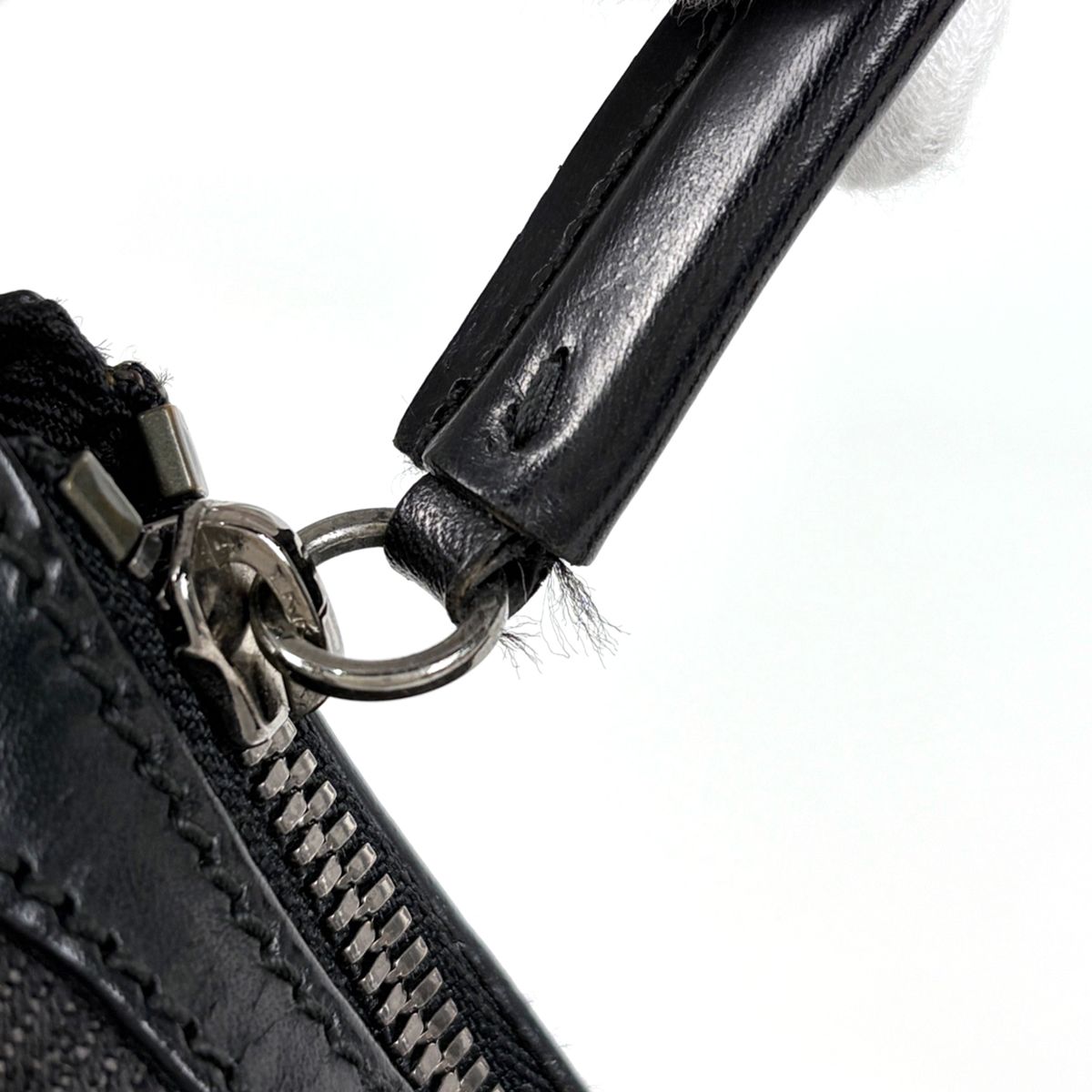 Gucci GG Pattern Shoulder Bag Canvas Black — view 5