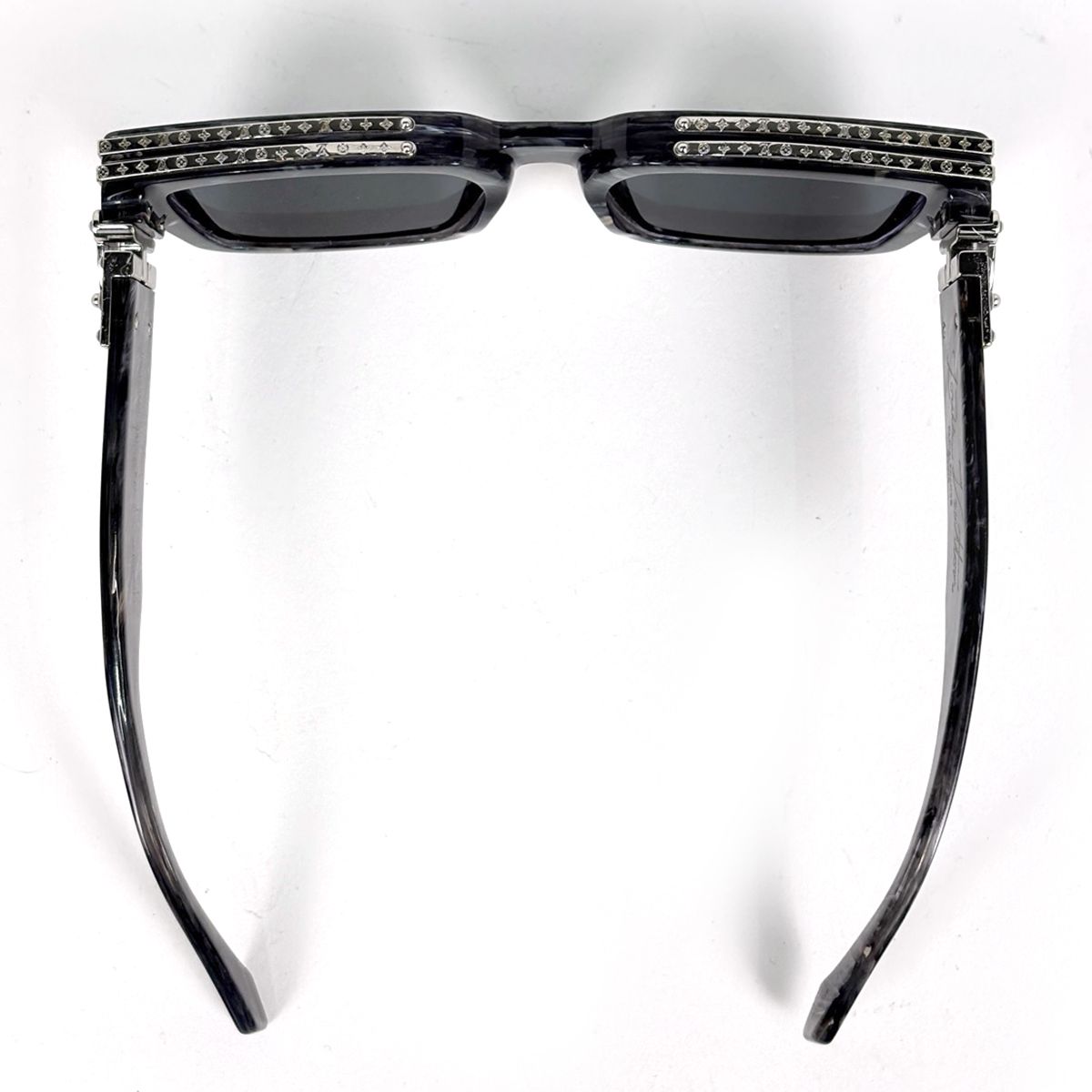 Louis Vuitton 1.1 Millionaire Eyewear Square Sunglasses Acetate Gray — view 3