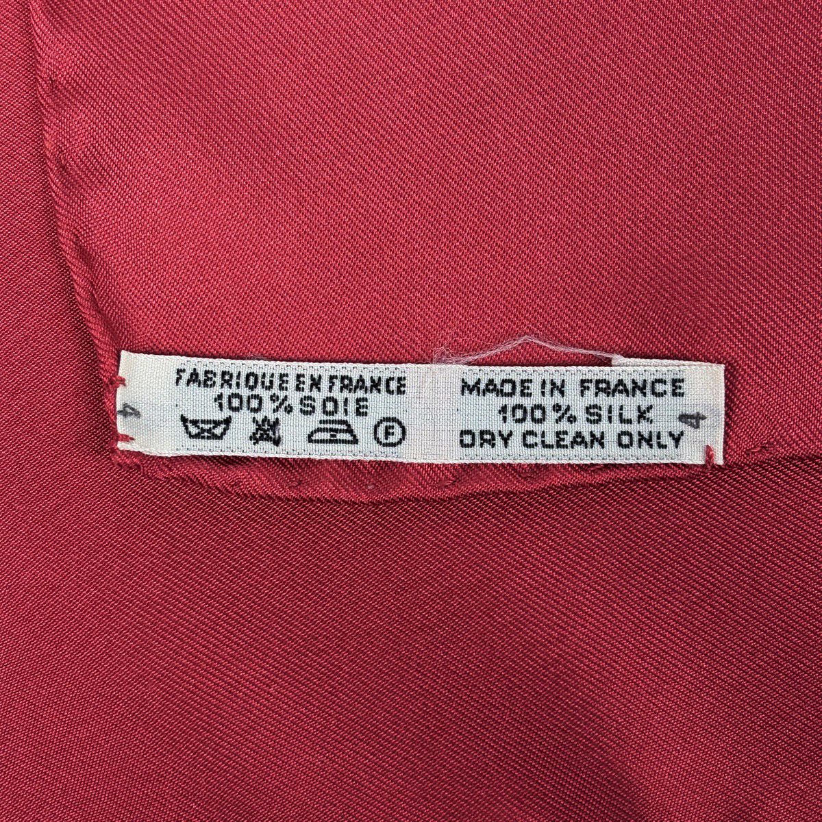 Hermes Carre 90 la Promenade de Longchamps Walk to Long Chien Scarf Silk — view 2