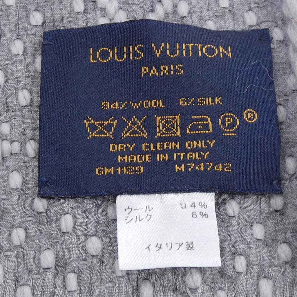 Louis Vuitton Logomania Scarf — view 3