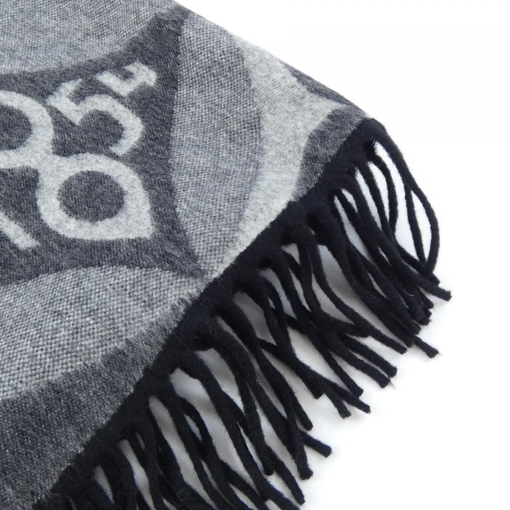Louis Vuitton Echarpe Scarf — view 2