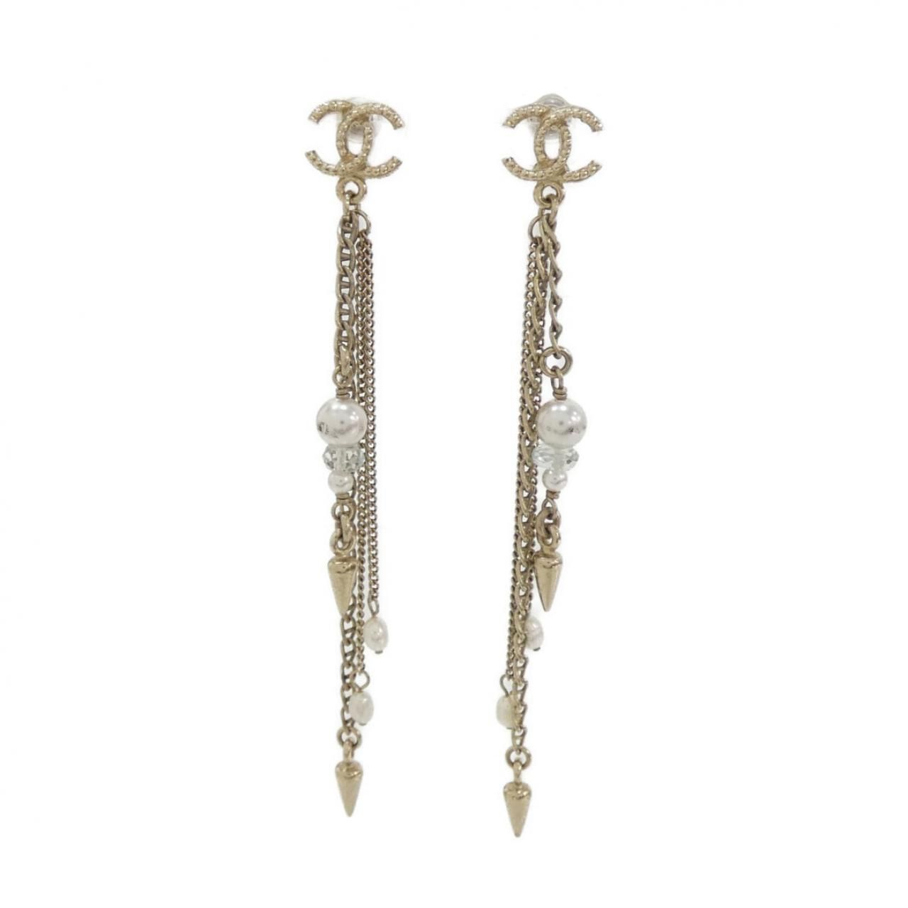 Chanel Earrings Gold
