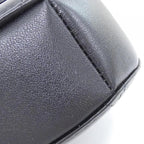 Chanel Shoulder Bag Black Heart — view 3
