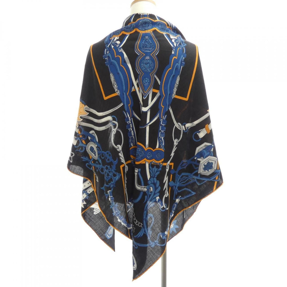 Hermes Brides Et Destin Triangle Jean Shawl Scarf — view 2