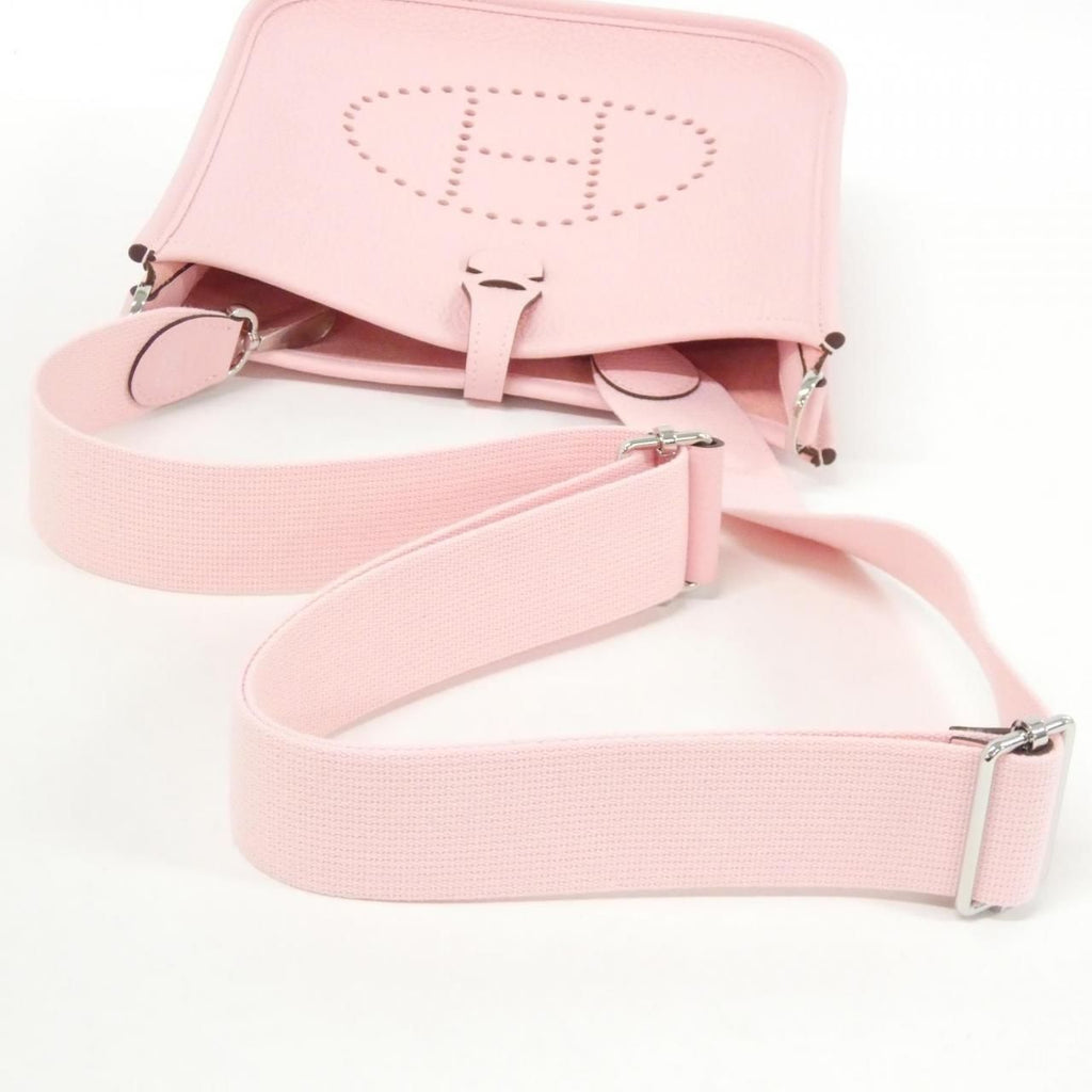 Hermes Evelyne 3 23 Shoulder Bag — view 4