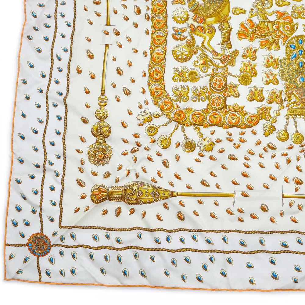 Hermes Carre 90 Tresors Retrouves Hidden Treasure with Card White Orange Scarf