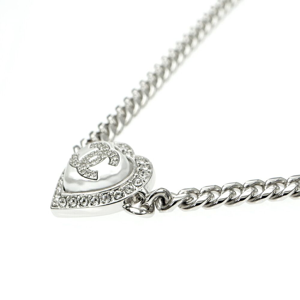 Chanel Necklace Coco Rhinestone Pearl Style Heart Top 39 Silver — view 4