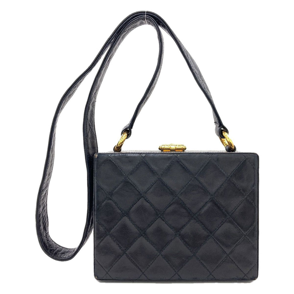 Chanel Quilted Gold Shoulder Bag Lambskin — view 2