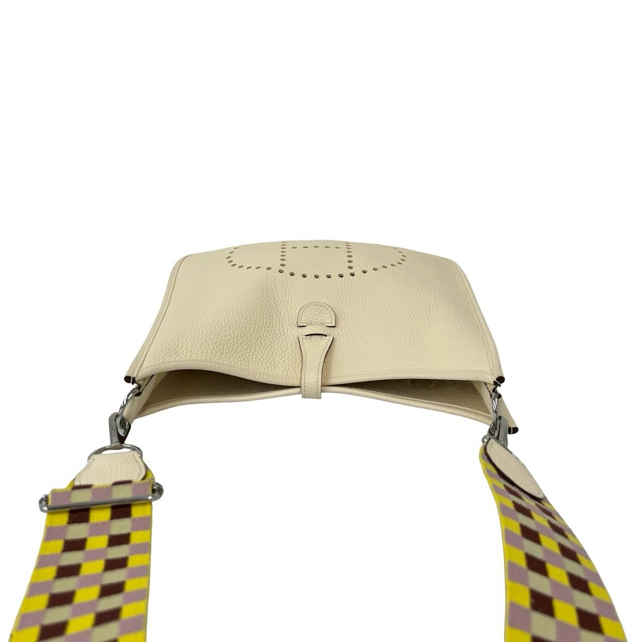 Hermes Evelyne 3 PM Taurillon Clemence Leather Shoulder Bag Crossbody Ivory — view 4
