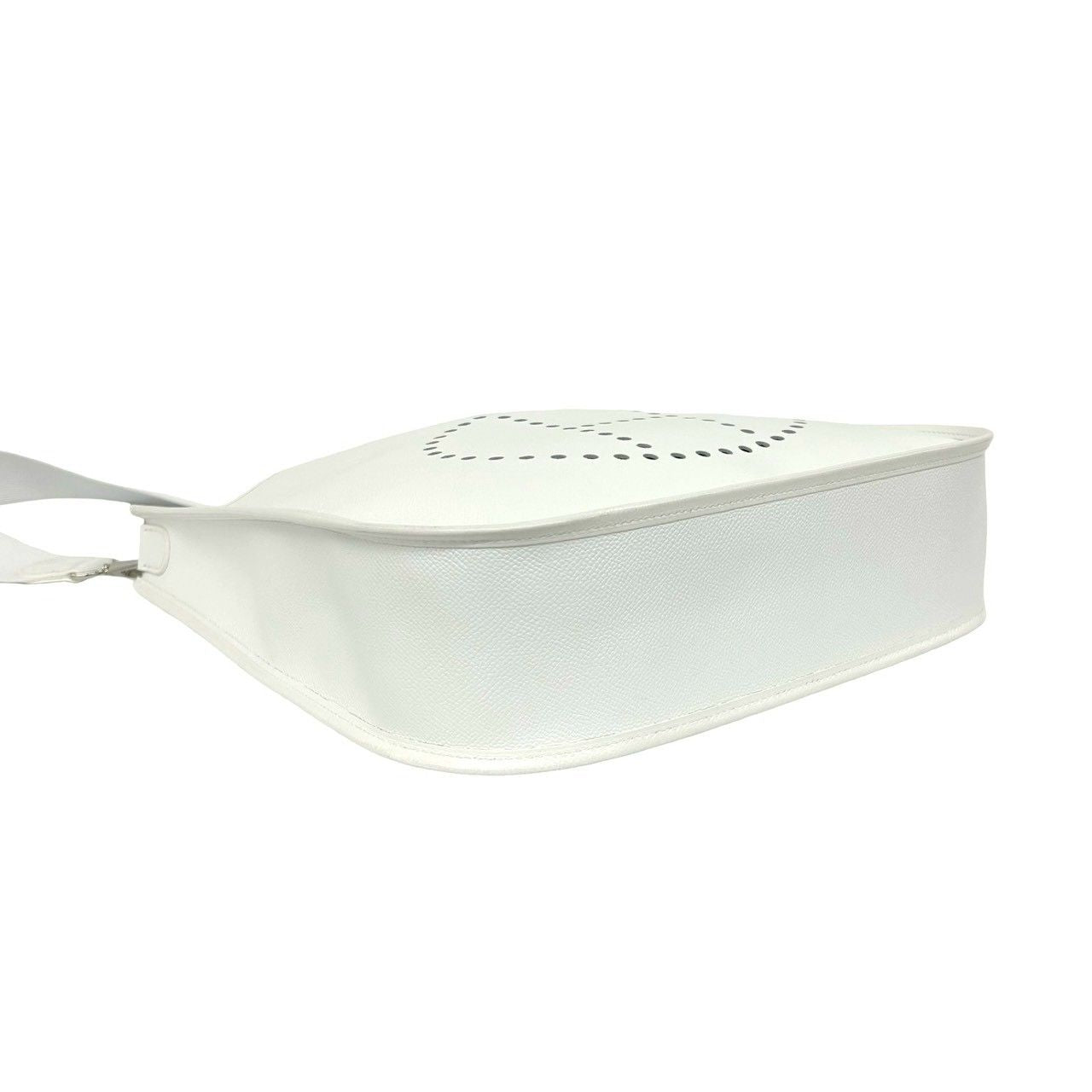 Hermes Evelyne GM Veau Epsom Perforated Shoulder Bag Pochette White — view 7