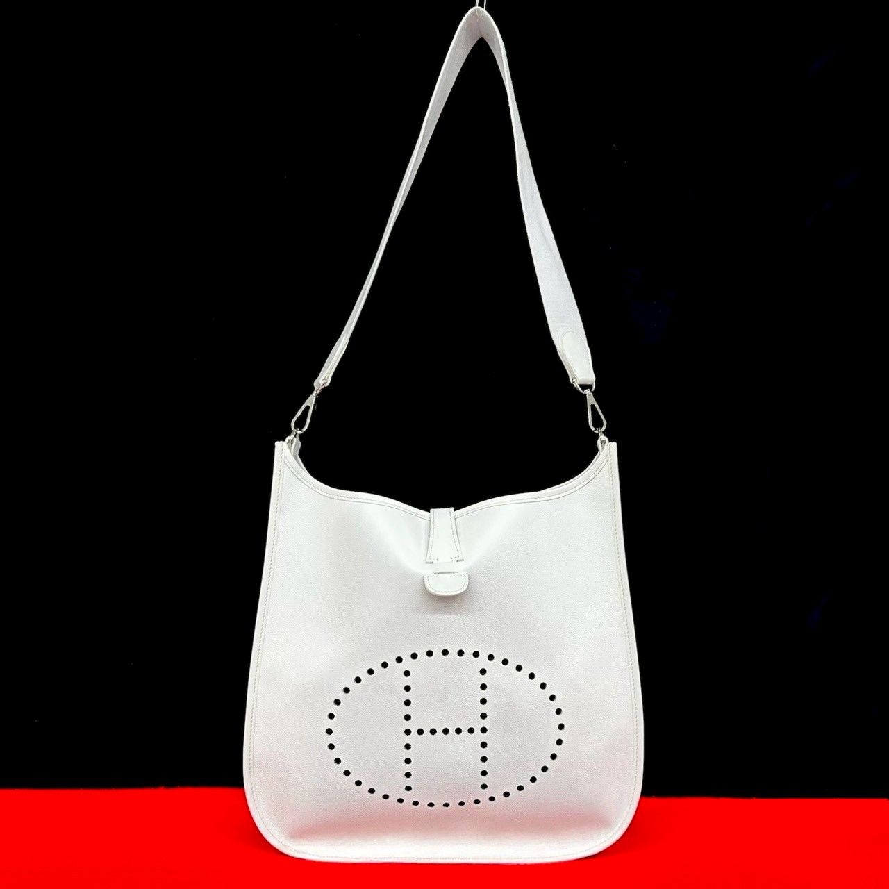 Hermes Evelyne GM Veau Epsom Perforated Shoulder Bag Pochette White
