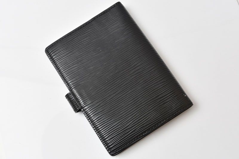 Louis Vuitton Notebook Cover Agenda PM Epi Black