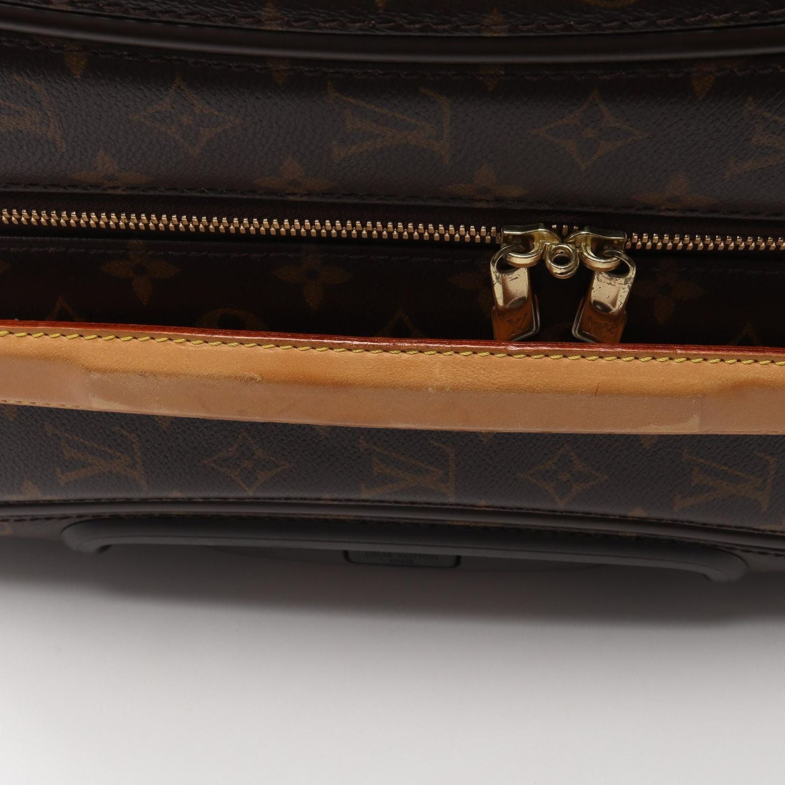 Louis Vuitton Travel Bag Zephyr 70 Monogram Canvas Leather — view 8