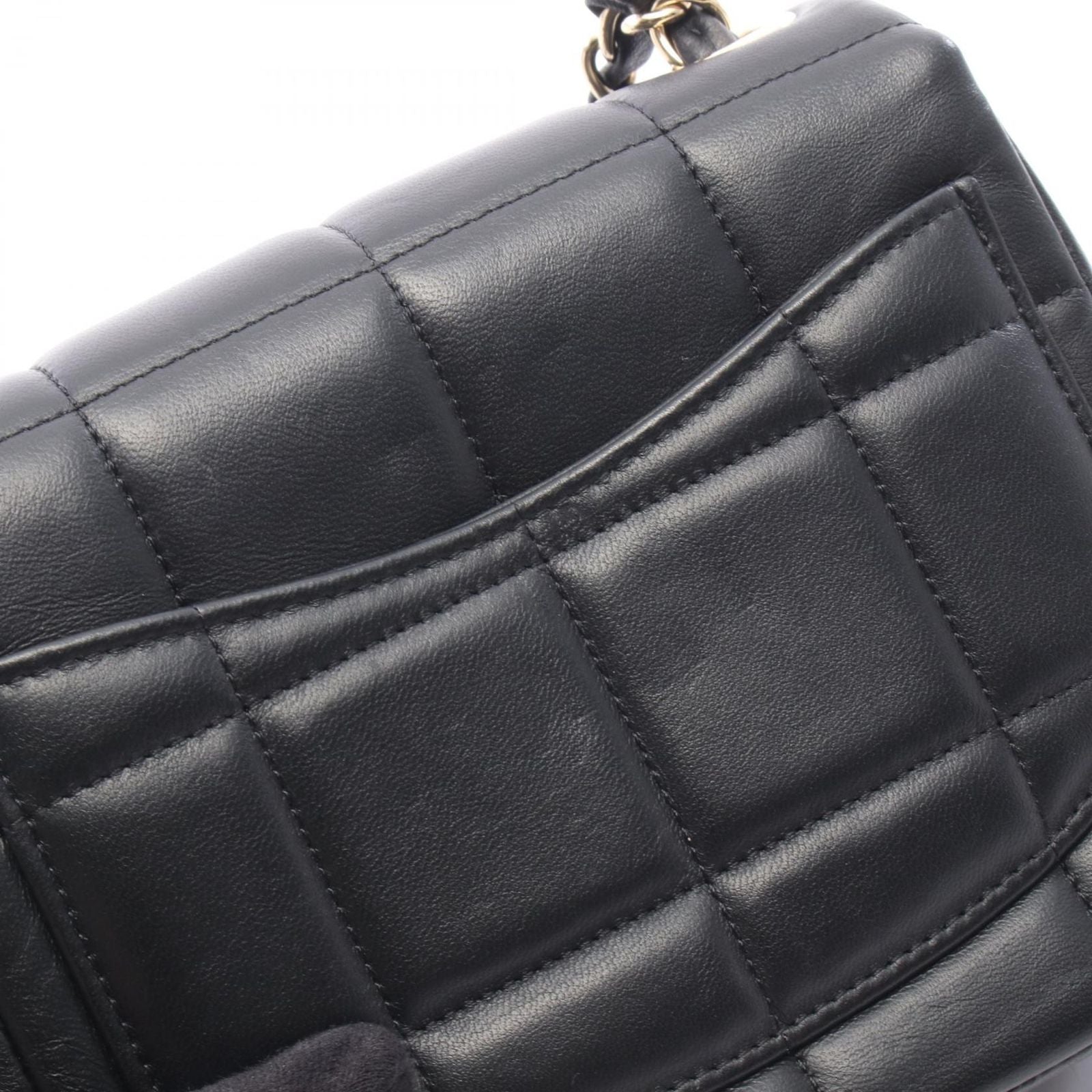 Chanel Shoulder Bag Mini Flap Black Lambskin — view 9