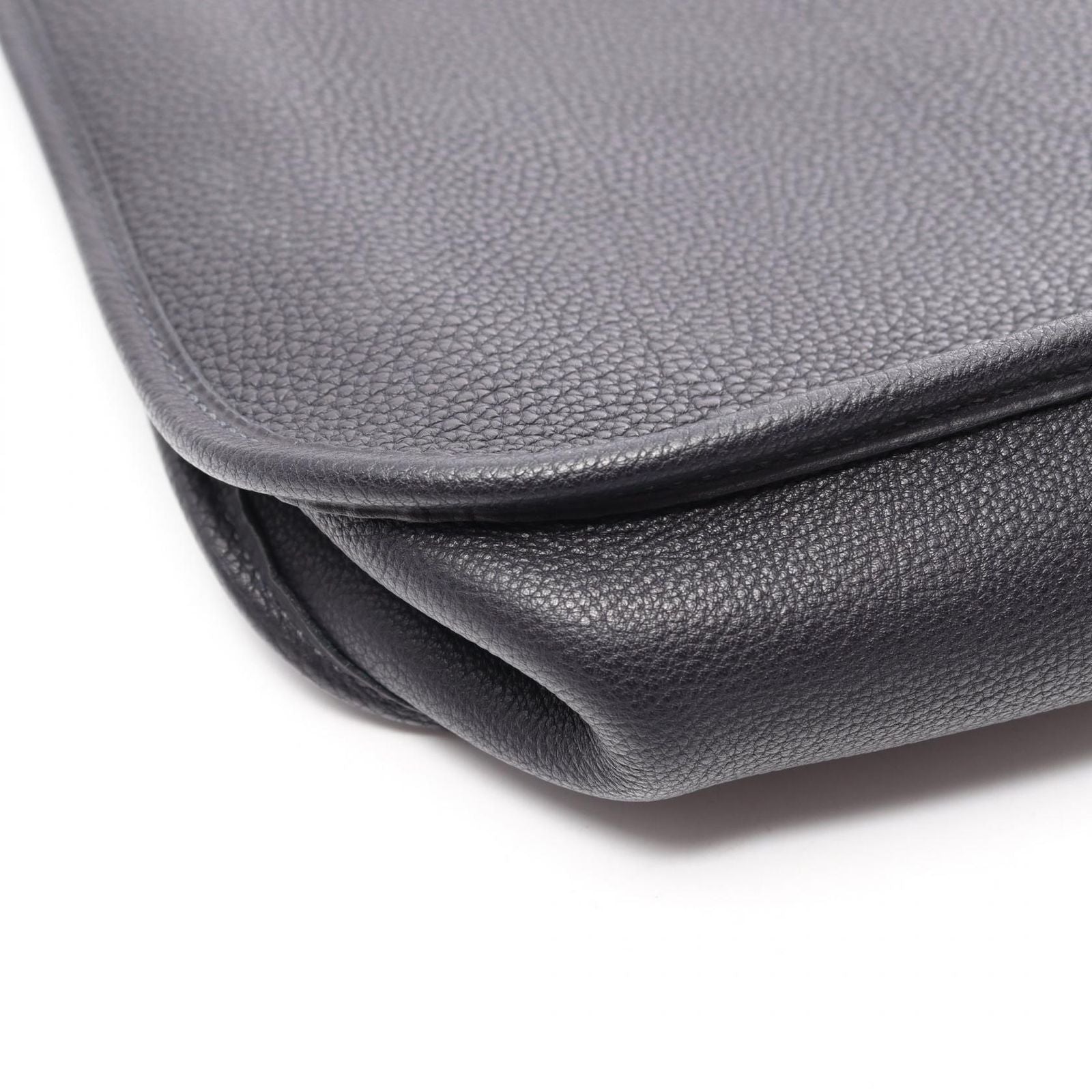 Hermes Shoulder Bag Evelyne 1 PM Blue Indigo Leather — view 6