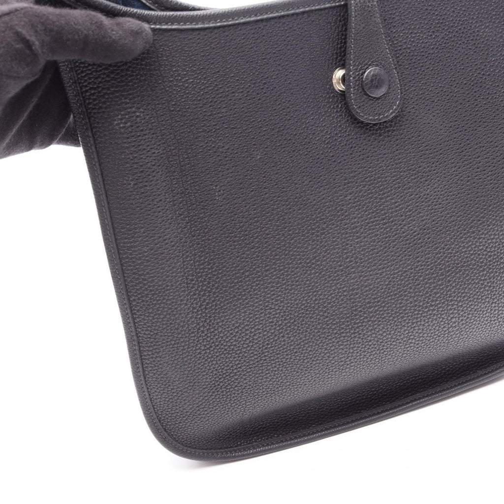 Hermes Shoulder Bag Evelyne 1 PM Blue Indigo Leather — view 7