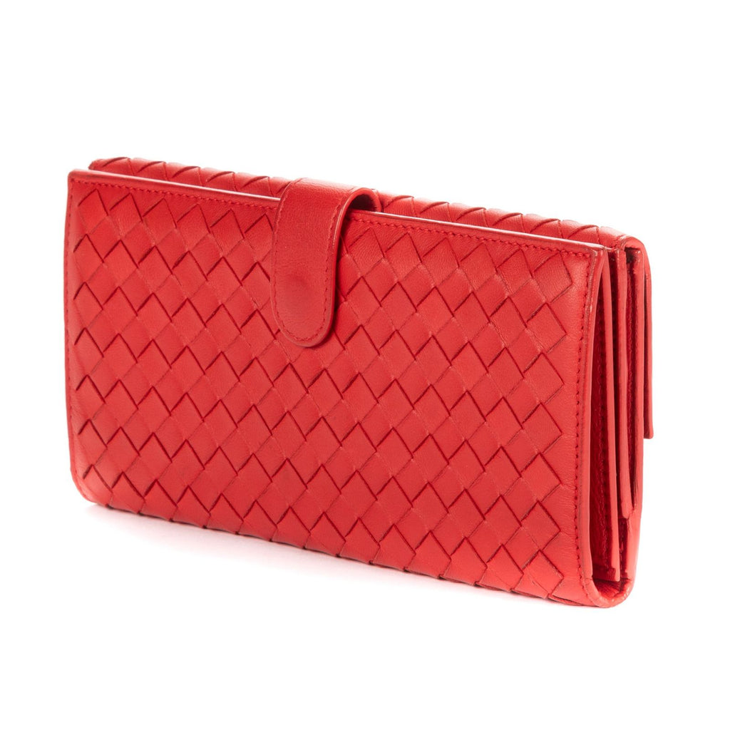 Bottega Venetal Flap Walletred Intrecciato Calfskin Leathera Wallet — view 2