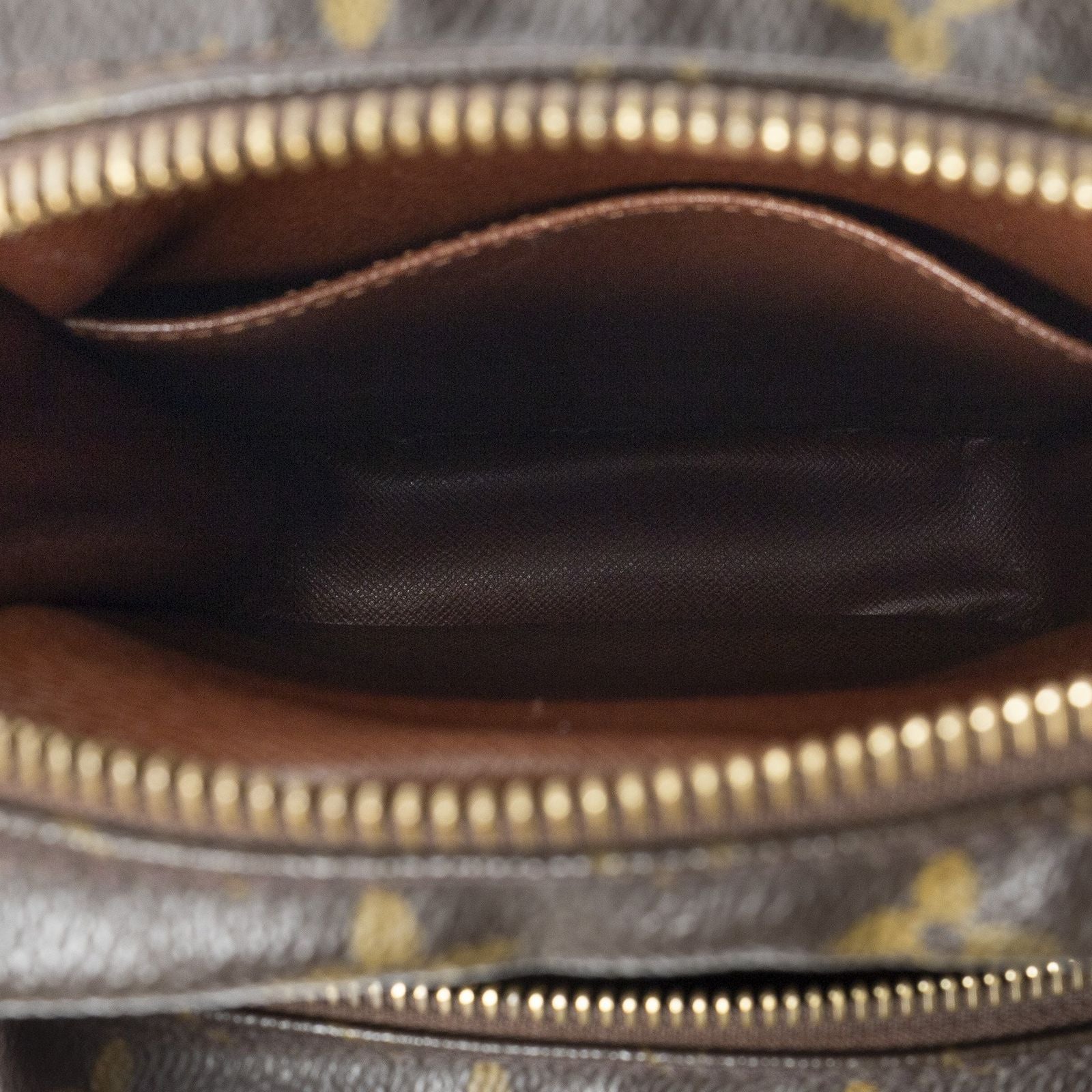 Louis Vuitton Amazon Brown Monogram Canvas Crossbody — view 9