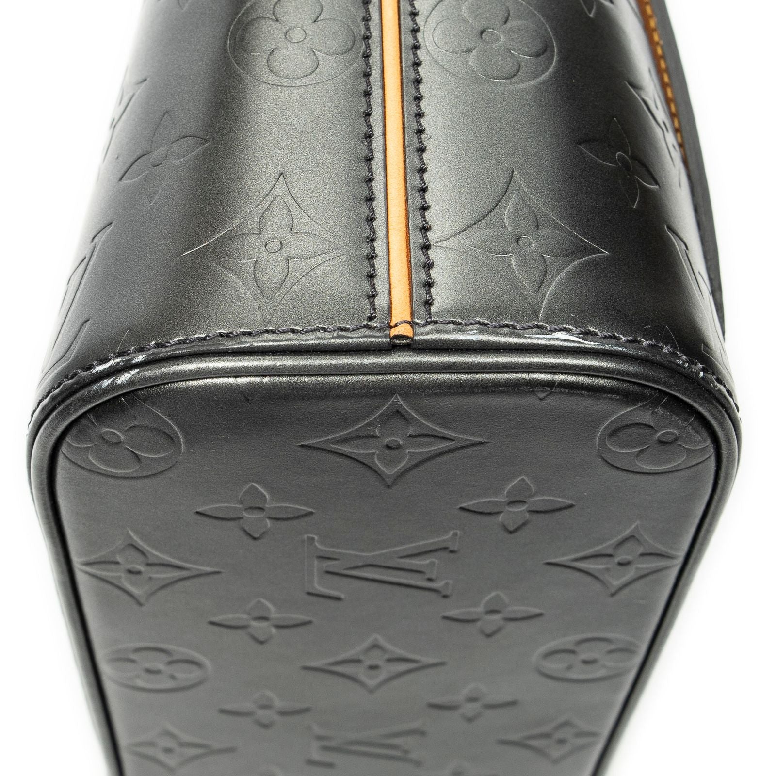 Louis Vuitton Wilwood Black Monogram Matte Shoulder — view 7