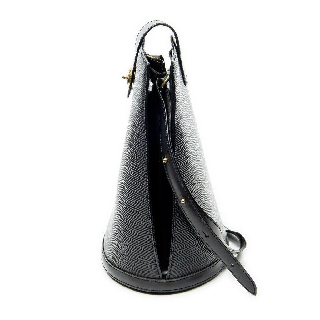 Louis Vuitton Cluny Black Epi Shoulder — view 3