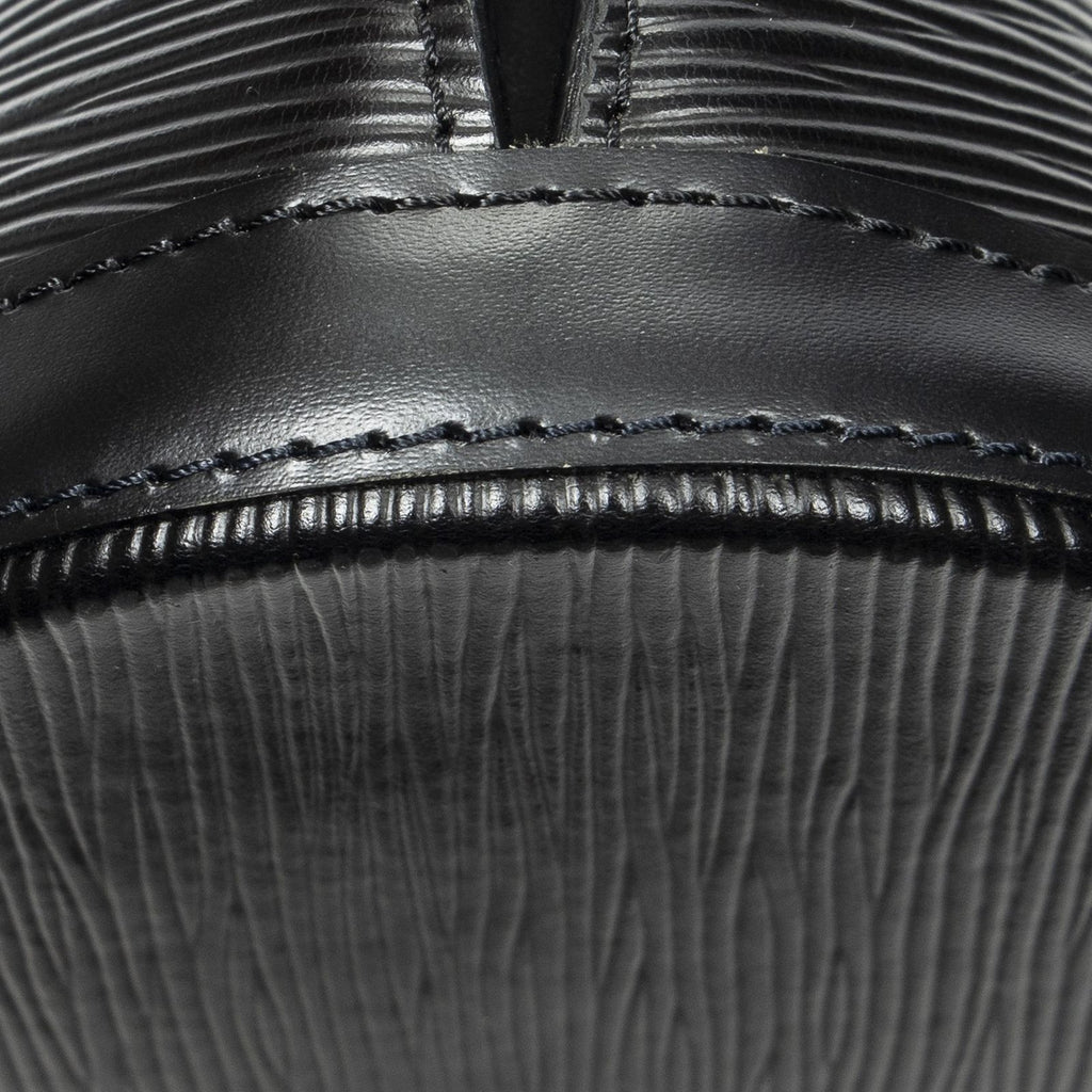 Louis Vuitton Cluny Black Epi Shoulder — view 7