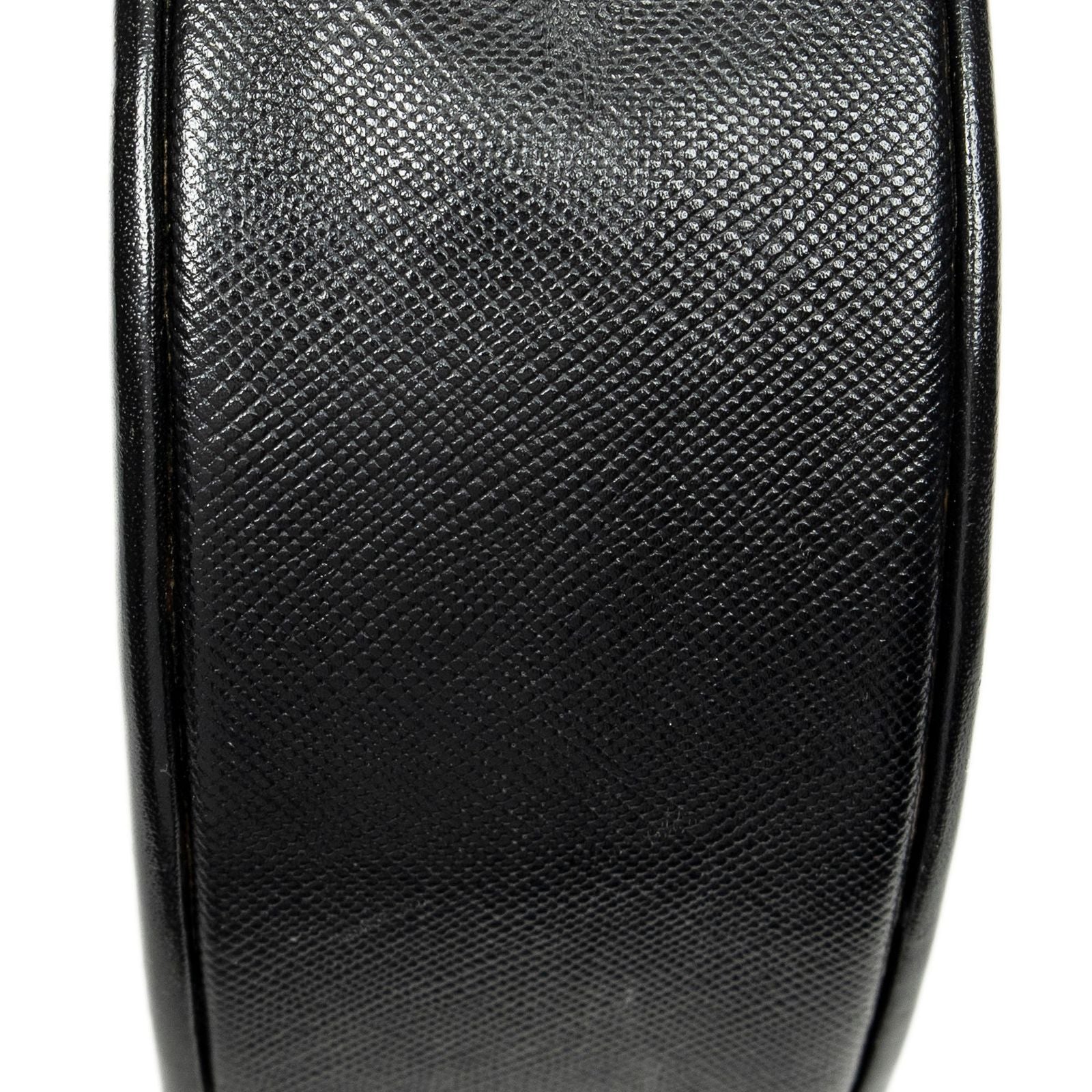 Saint Laurent Vintage Flap Crossbody Black Grain Calf Skin Leather — view 7