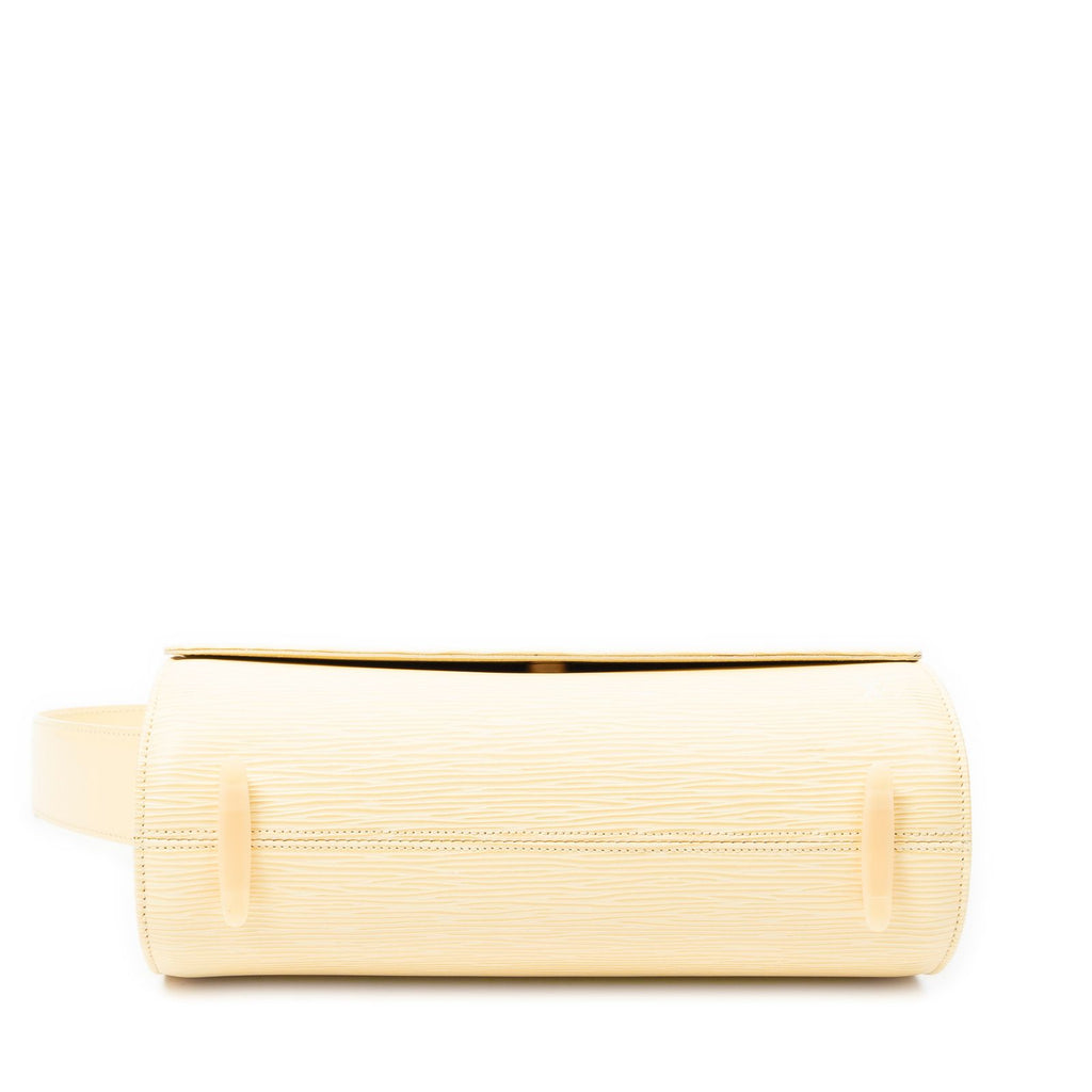 Louis Vuitton Nocturne Vanilla Epi Shoulder — view 6