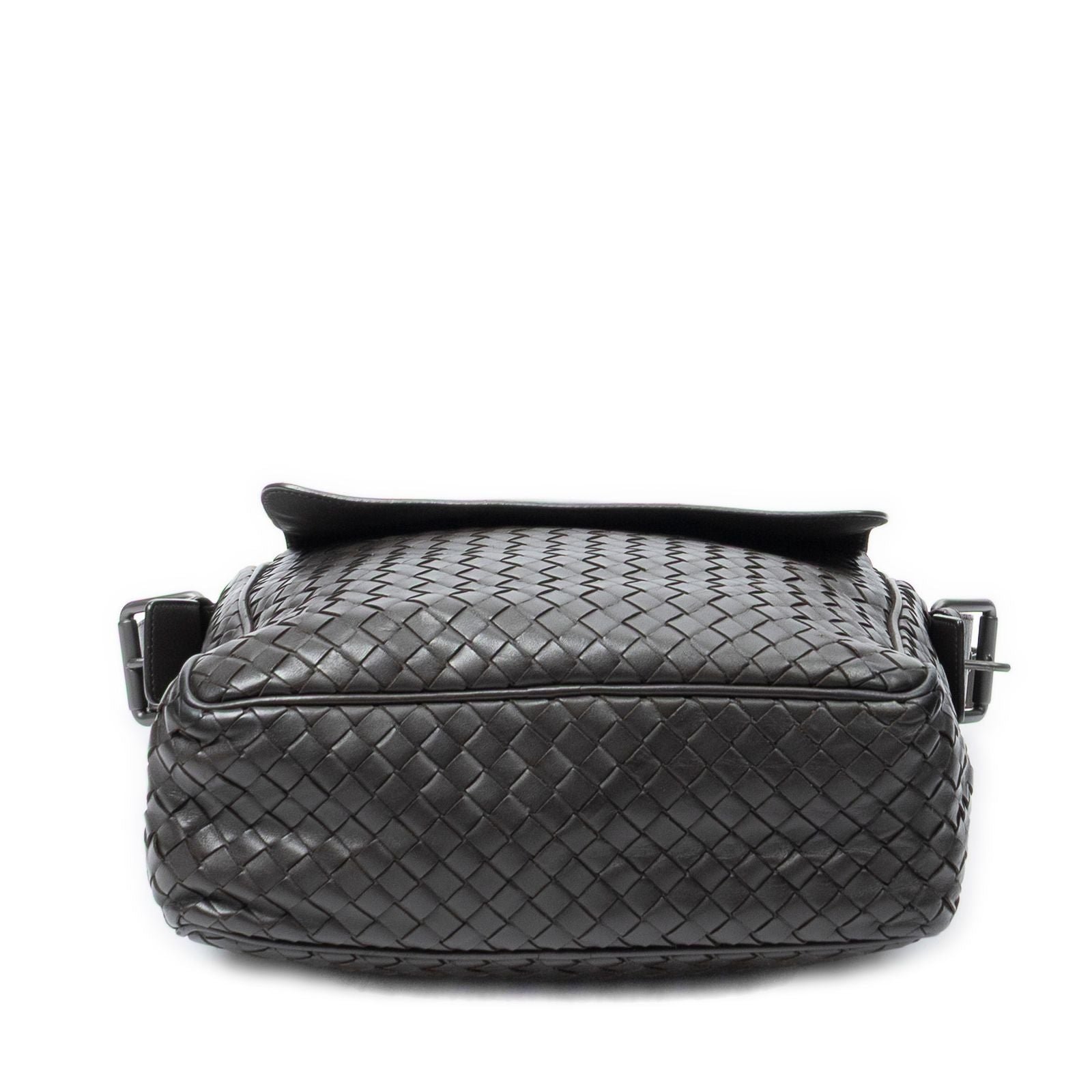 Bottega Veneta Front Pocket Messenger Bag Dark Brown Trim Intrecciato Leather — view 6