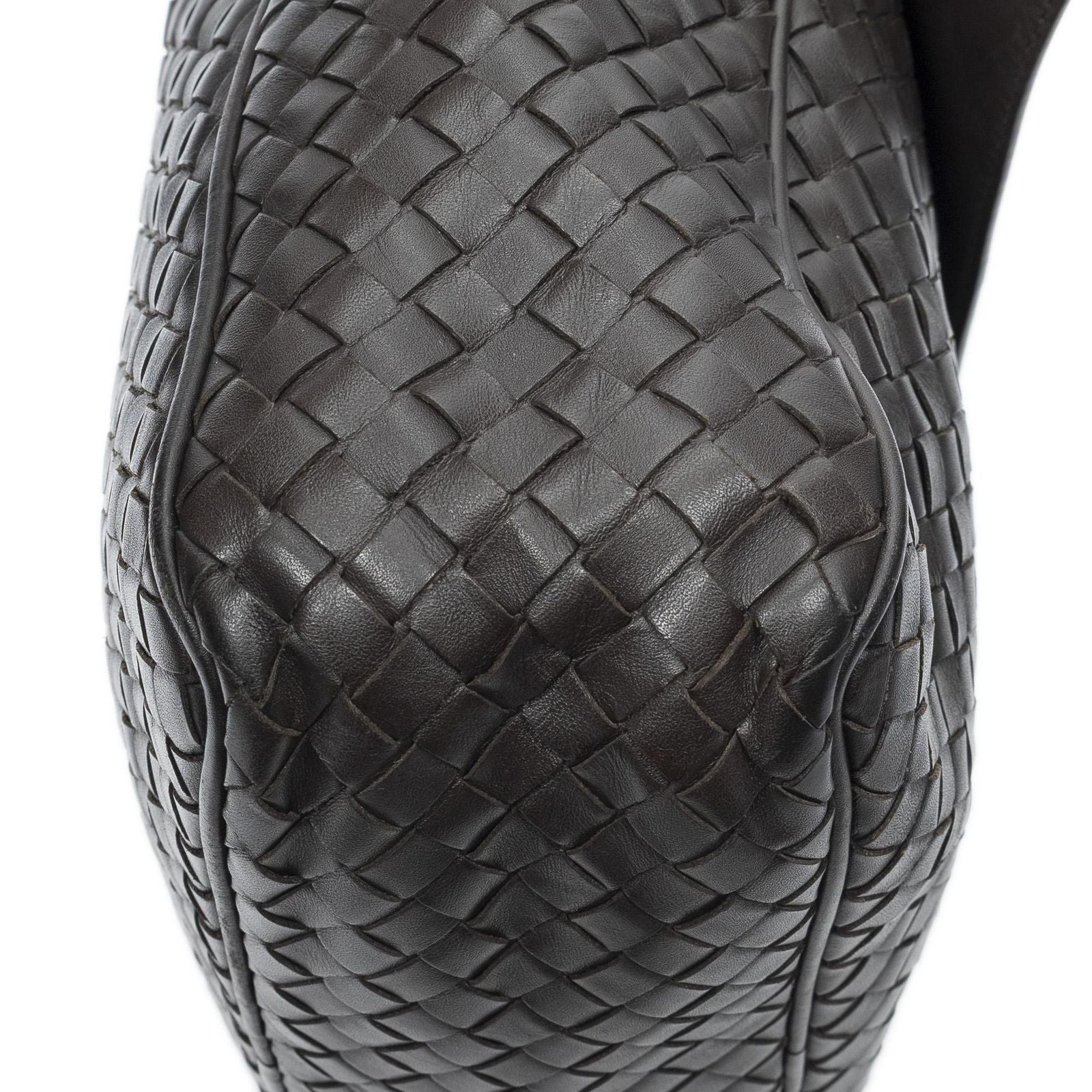 Bottega Veneta Front Pocket Messenger Bag Dark Brown Trim Intrecciato Leather — view 8