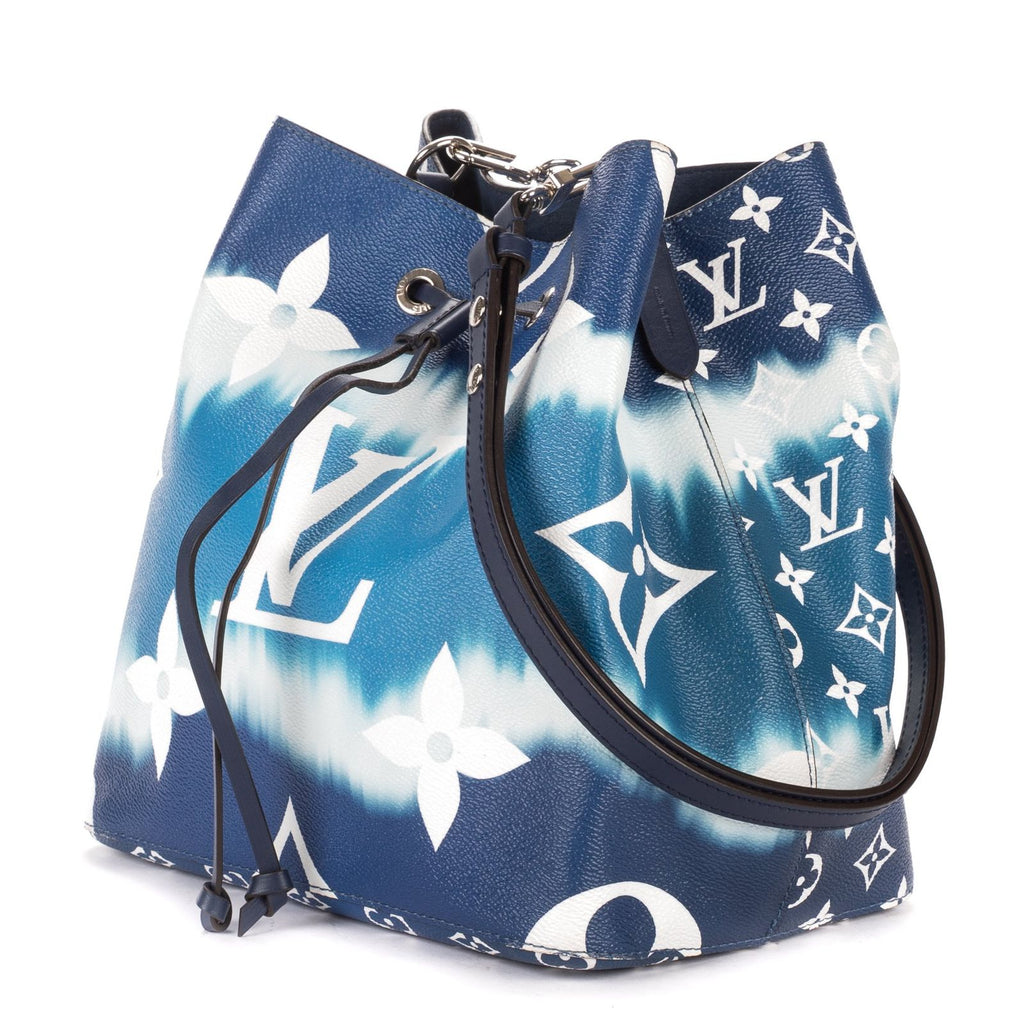 Louis Vuitton Ltd Ed Noe Blue White Giant Monogram Escalea — view 2