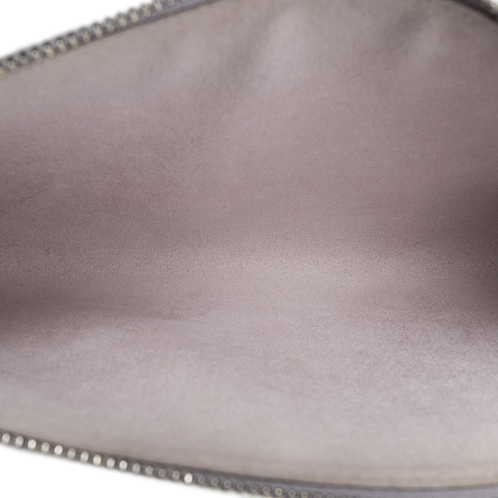 Louis Vuitton Pochette Lilac Epi Handbag — view 9