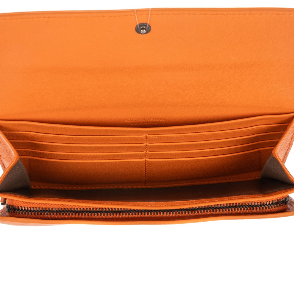 Bottega Venetal Flap Walletorange Intrecciato Calfskin Leathera Wallet — view 9