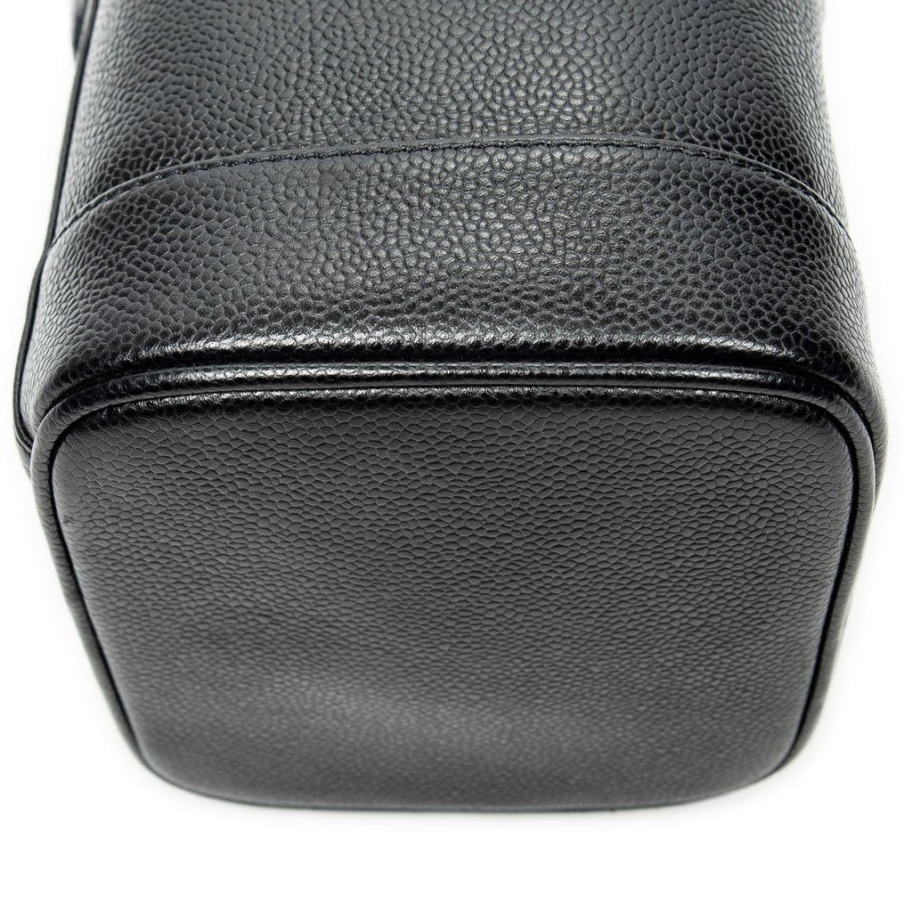 Chanel Timeless Tall Vanity Case Black Caviar Leather — view 8