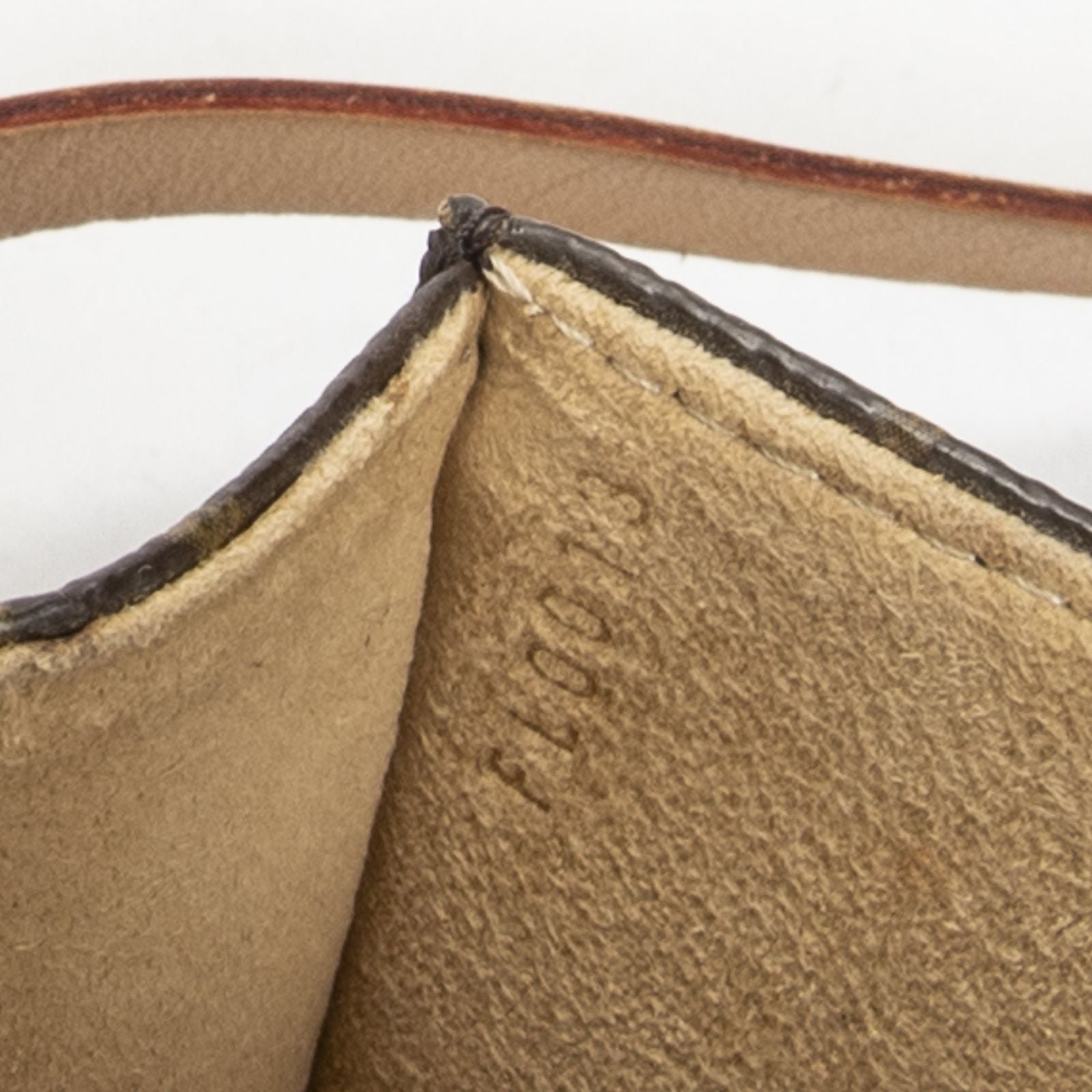 Louis Vuitton Pochette Florentine Brown Monogram Canvas Handbag — view 5
