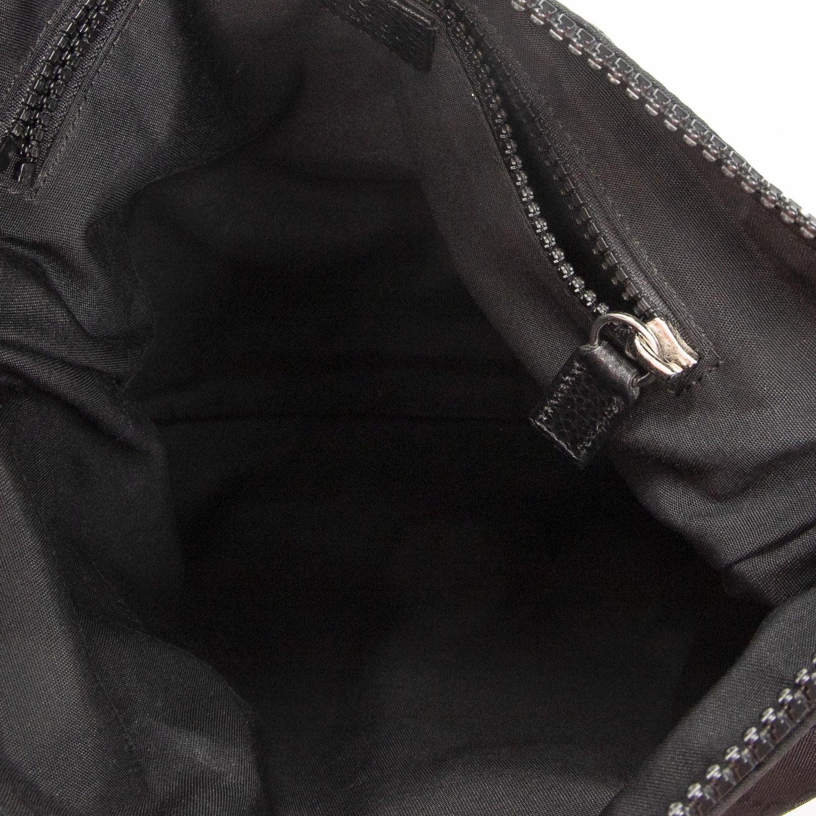 Gucci Zip Messenger Crossbody Black GG Nylon Canvas — view 9