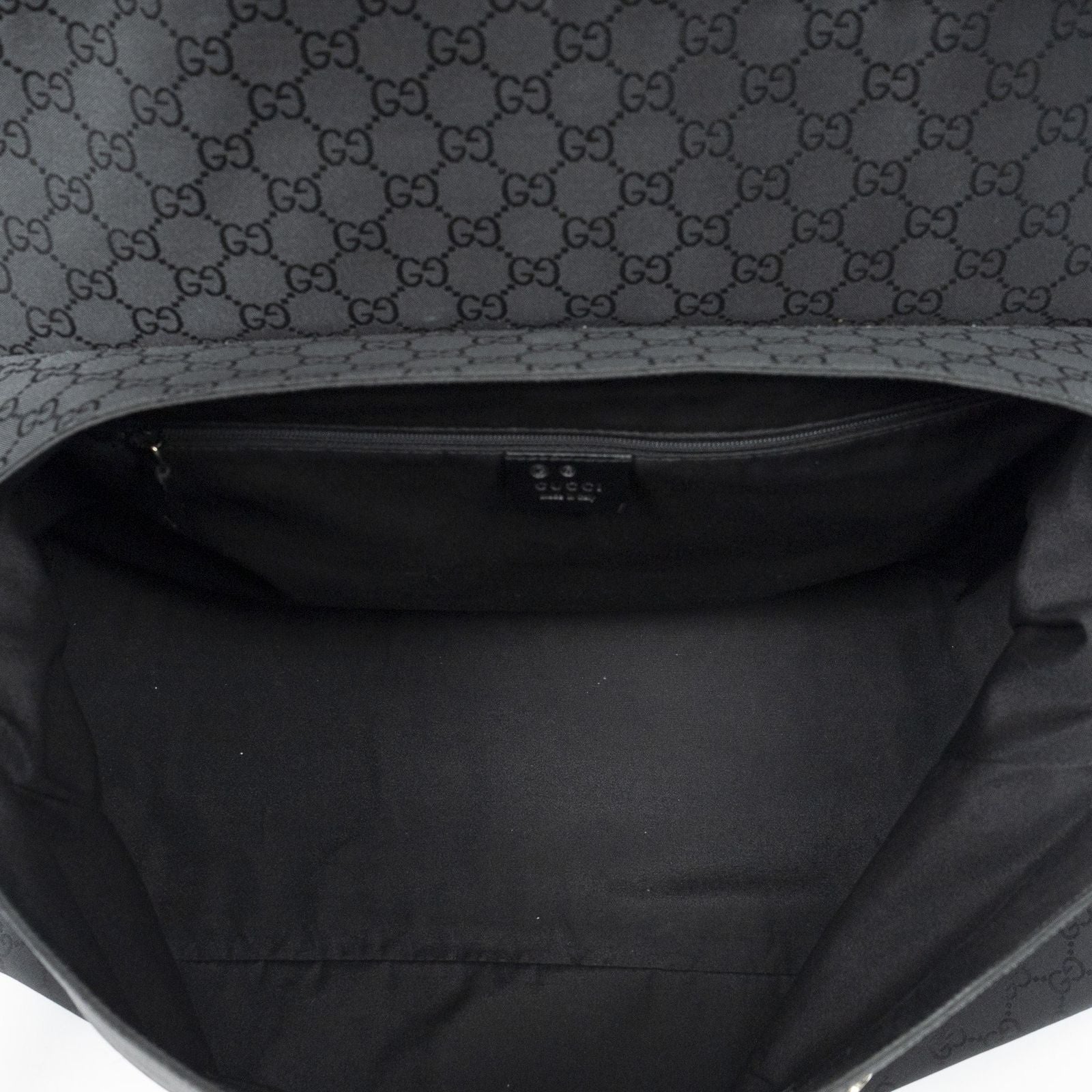 Gucci Large Flap Messenger Black GG Nylon Canvas — view 9