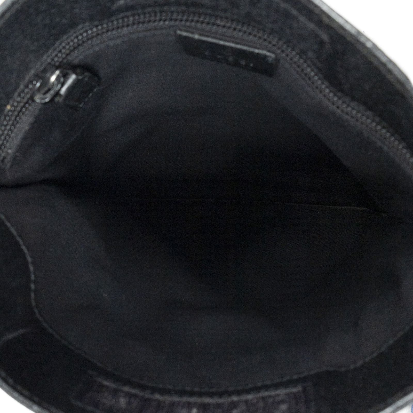 Gucci Small Messenger Black GG Canvas — view 9